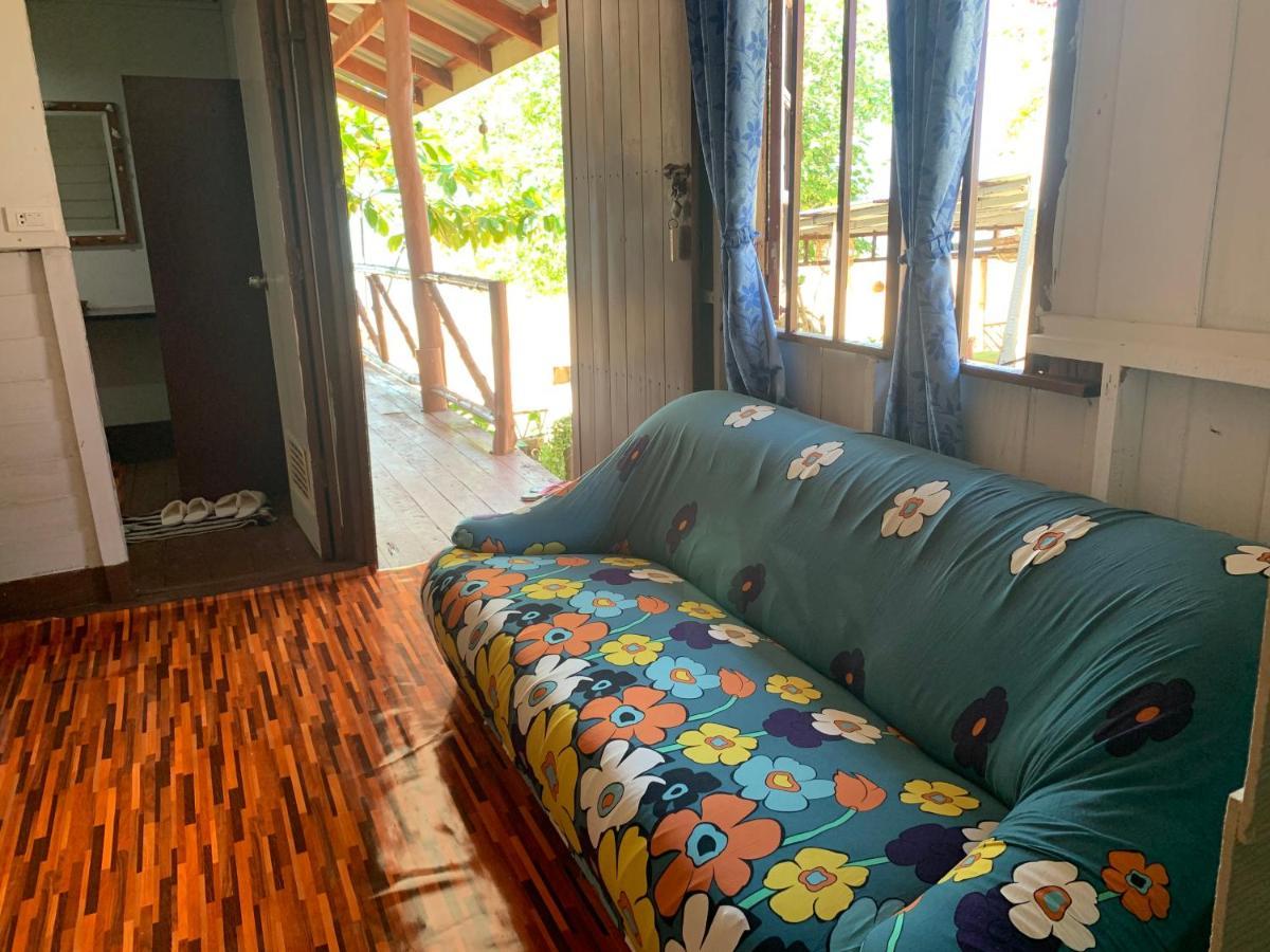 Sun Smile Beach Koh Jum Exterior photo